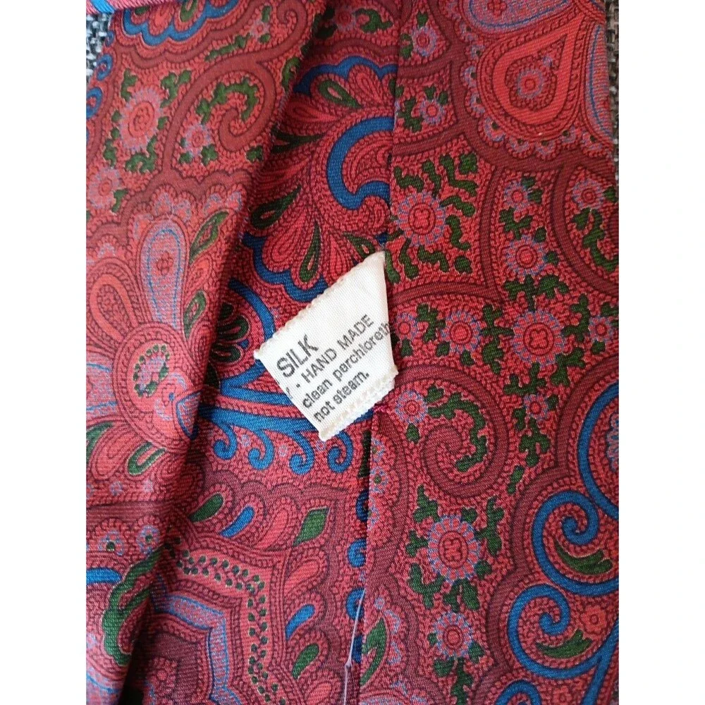Tie 70s 80s 90s Y2K Mens Silk Red Blue Green Paisley 3.5 Wide 57 Long